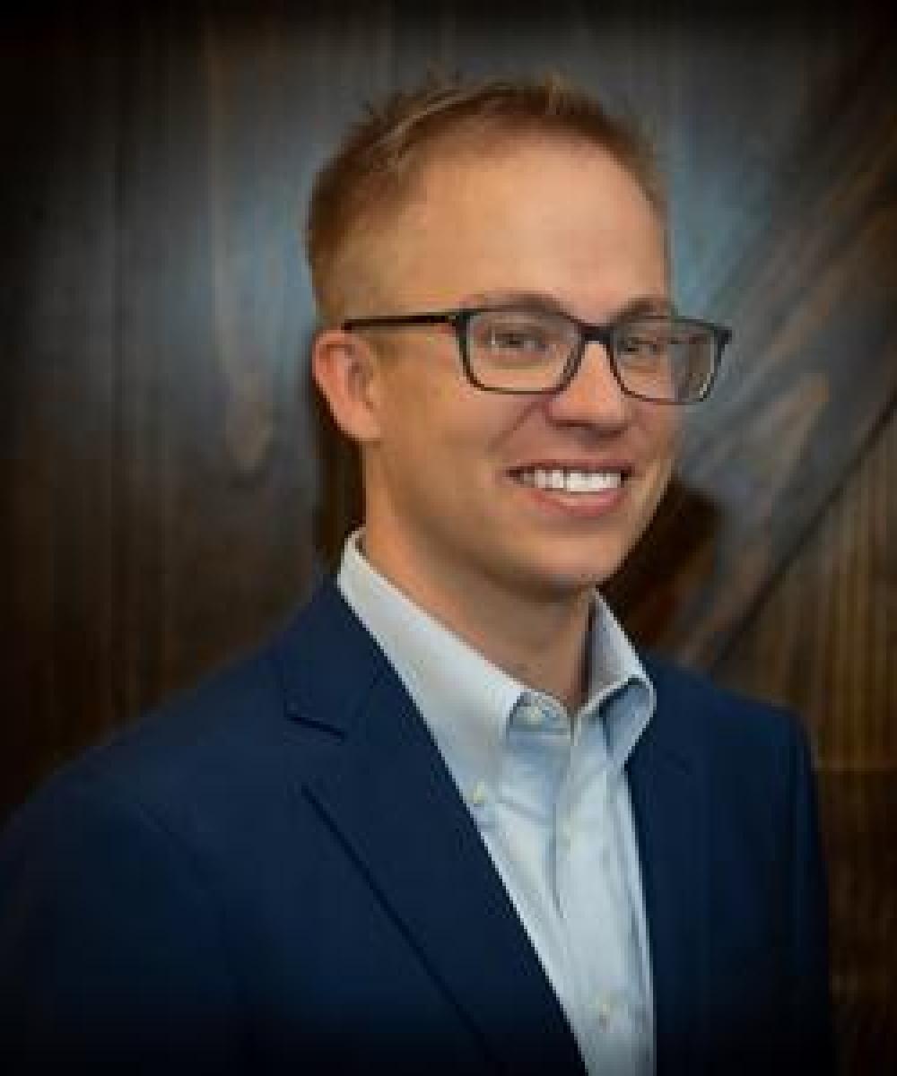 Ryan D. Seufert headshot