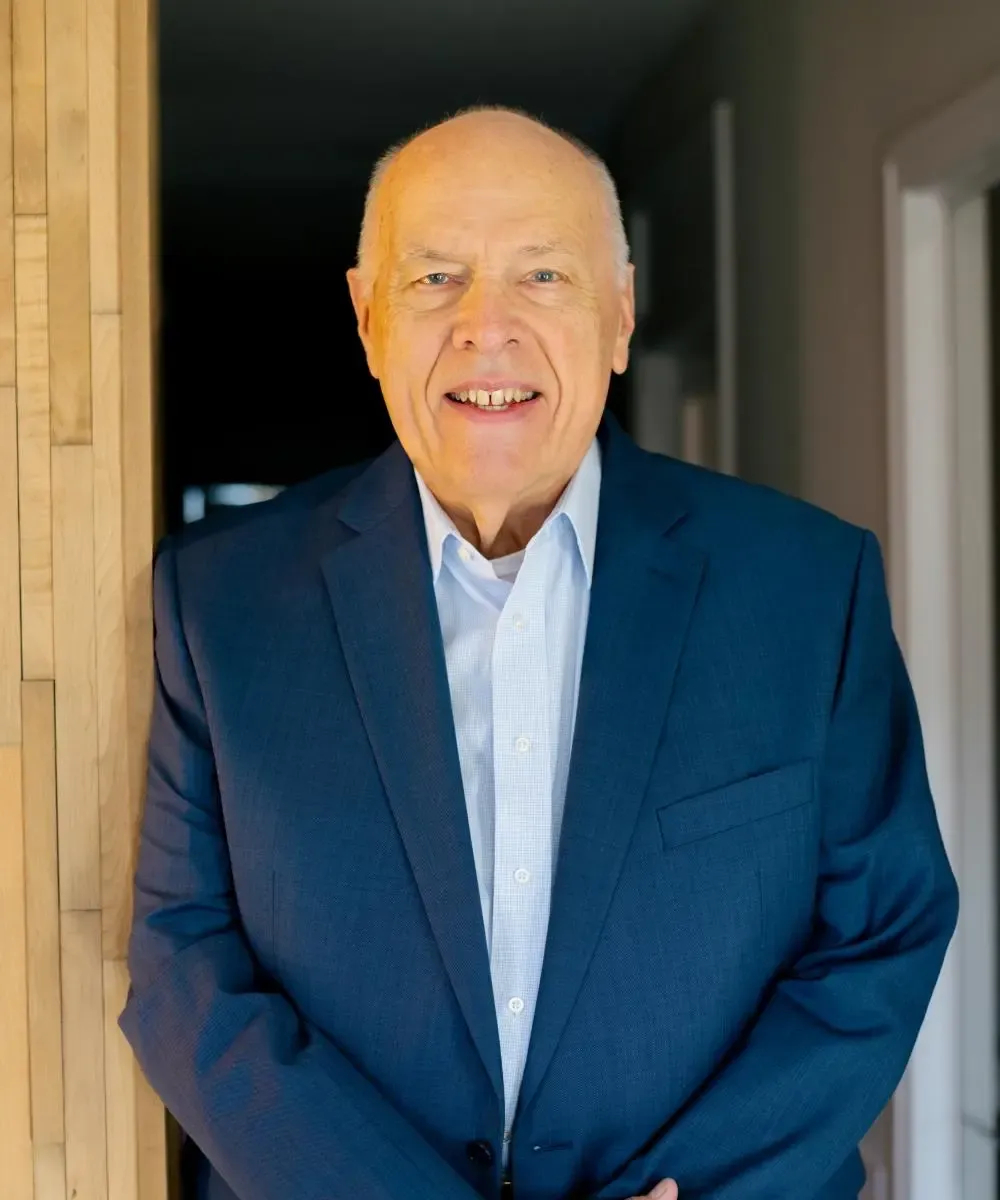 Paul LaRou